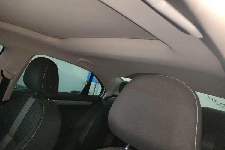 Used Volkswagen Lamando 2021 230TSI DSG Fashion Edition Headliner