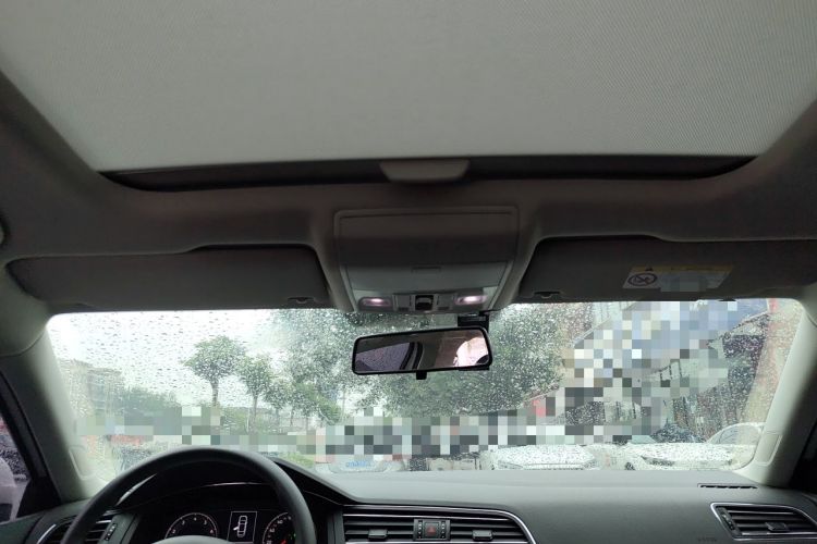Used Volkswagen Lamando 2021 230TSI DSG Fashion Edition Headliner