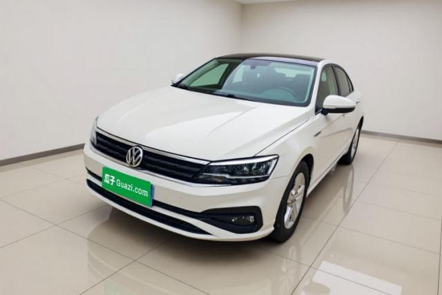 Volkswagen Lamando 2021 230TSI DSG Fashion Edition usado