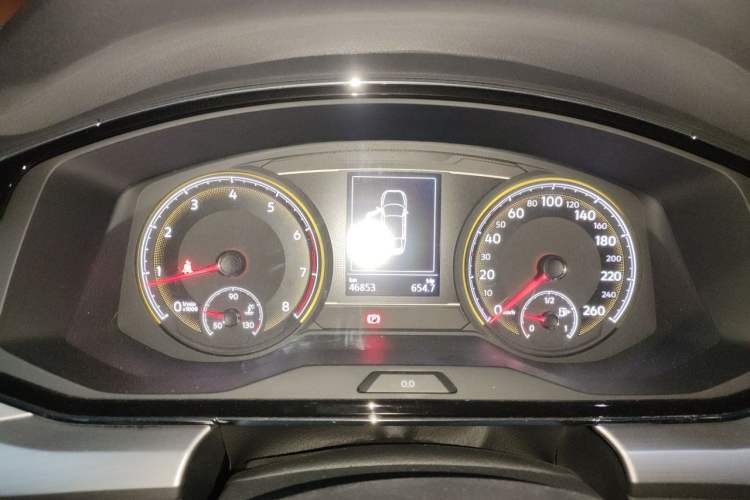 Used Volkswagen Lamando 2021 280TSI DSG Comfort Edition Instrument Cluster