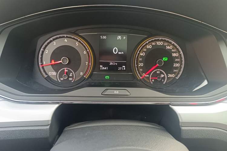 Used Volkswagen Lamando 2021 230TSI DSG Fashion Edition Instrument Cluster