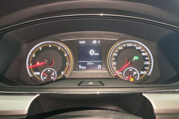Used Volkswagen Lamando 2021 230TSI DSG Fashion Edition Instrument Cluster