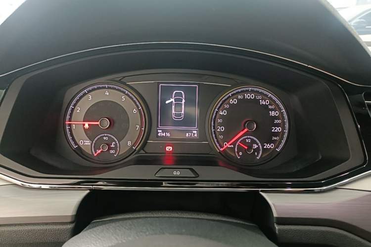 Used Volkswagen Lamando 2021 280TSI DSG Comfort Edition Instrument Cluster
