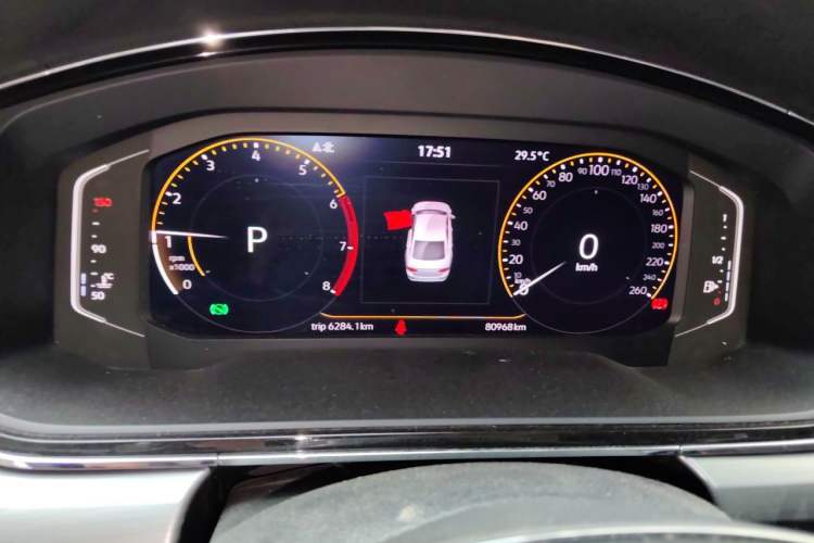 Used Volkswagen Lamando 2021 280TSI DSG Comfort Edition Instrument Cluster