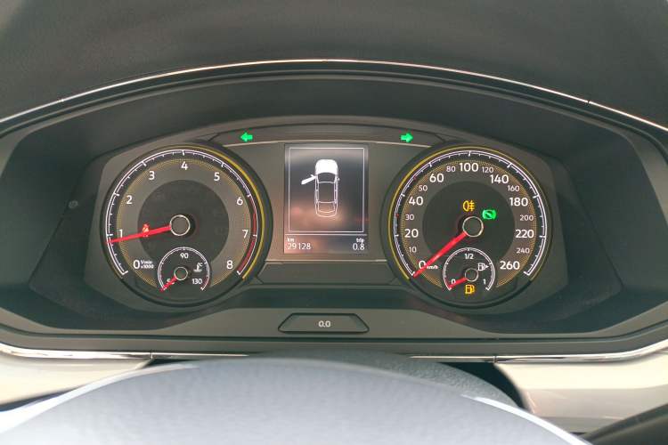 Used Volkswagen Lamando 2021 230TSI DSG Fashion Edition Instrument Cluster
