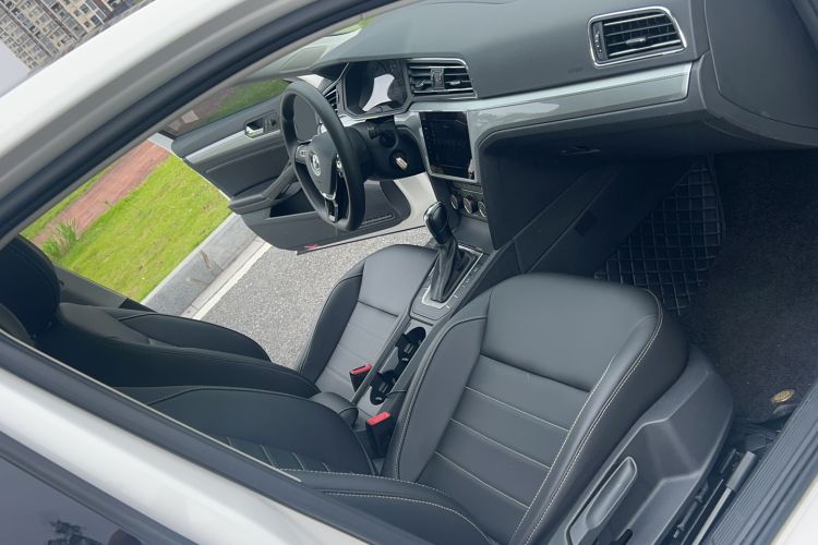 Used Volkswagen Lamando 2021 230TSI DSG Fashion Edition Interior 10