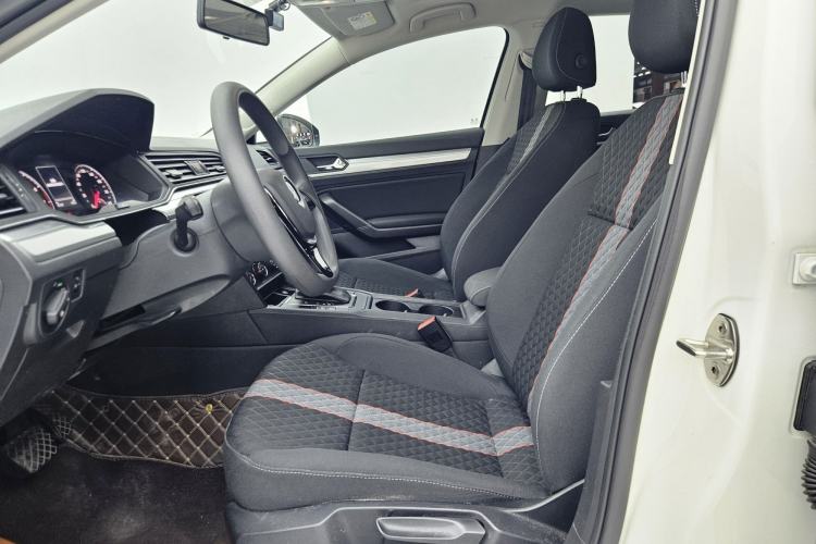 Used Volkswagen Lamando 2021 230TSI DSG Fashion Edition Interior 2
