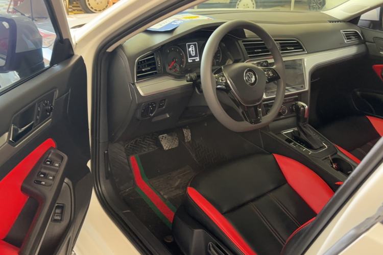 Used Volkswagen Lamando 2021 230TSI DSG Fashion Edition Interior 2