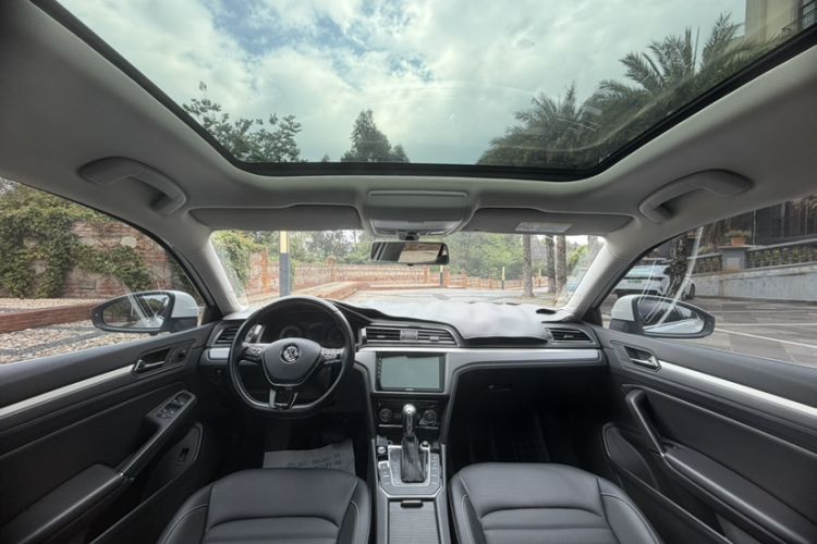 Used Volkswagen Lamando 2021 280TSI DSG Comfort Edition Interior 3