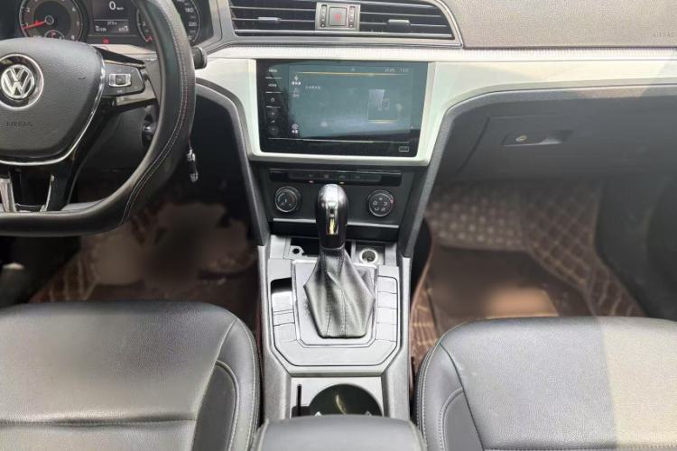 Used Volkswagen Lamando 2021 230TSI DSG Fashion Edition Interior 3