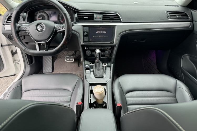Used Volkswagen Lamando 2021 280TSI DSG Comfort Edition Interior 3
