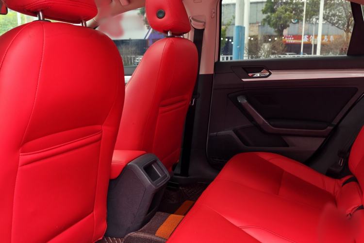 Used Volkswagen Lamando 2021 230TSI DSG Fashion Edition Interior 4