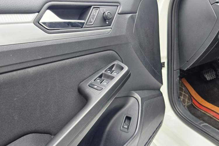 Used Volkswagen Lamando 2021 230TSI DSG Fashion Edition Interior 5