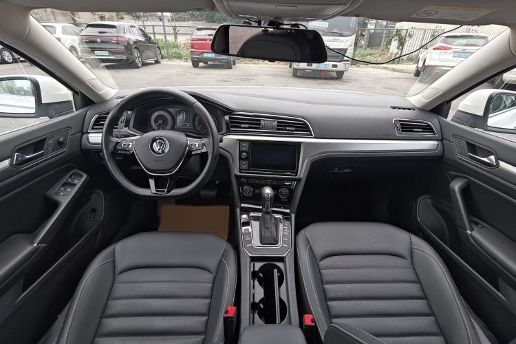 Used Volkswagen Lamando 2021 280TSI DSG Comfort Edition Interior 5