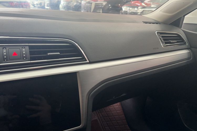 Used Volkswagen Lamando 2021 280TSI DSG Comfort Edition Interior 7