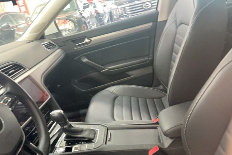 Used Volkswagen Lamando 2021 280TSI DSG Comfort Edition Interior 8