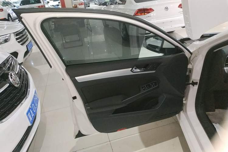 Used Volkswagen Lamando 2021 230TSI DSG Fashion Edition Left Front Door Interior