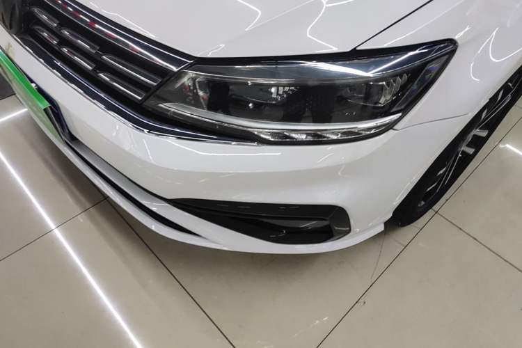 Used Volkswagen Lamando 2021 280TSI DSG Luxury Phantom Edition Left Front Headlight
