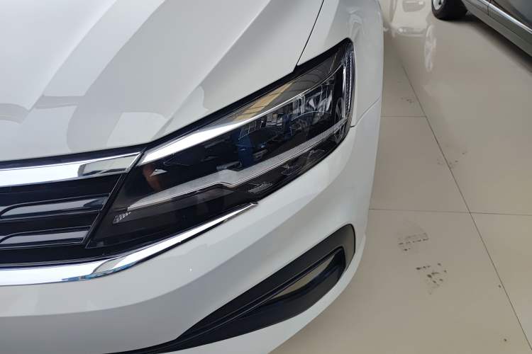 Used Volkswagen Lamando 2021 230TSI DSG Fashion Edition Left Front Headlight
