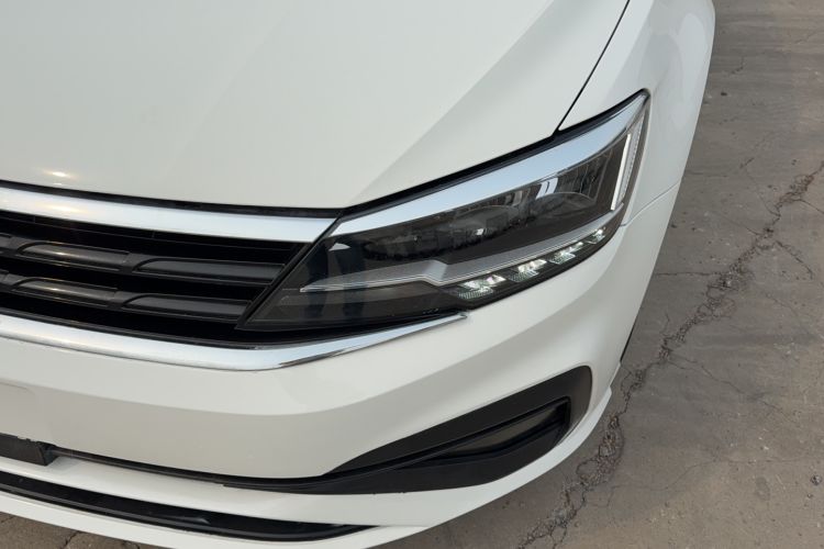 Used Volkswagen Lamando 2021 230TSI DSG Fashion Edition Left Front Headlight