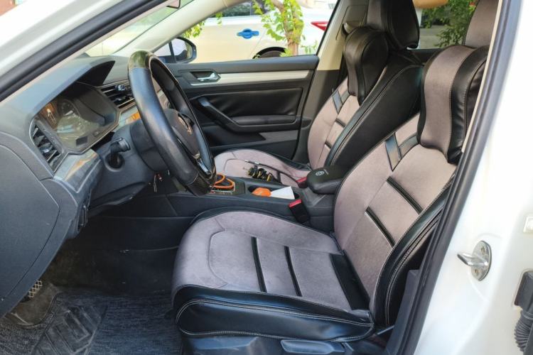 Used Volkswagen Lamando 2021 230TSI DSG Fashion Edition Left Front Seat