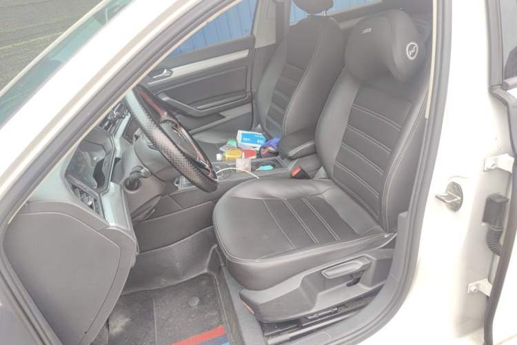 Used Volkswagen Lamando 2021 230TSI DSG Fashion Edition Left Front Seat