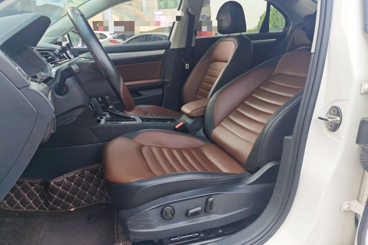 Used Volkswagen Lamando 2021 280TSI DSG Comfort Edition Left Front Seat
