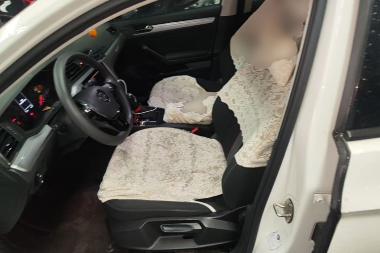 Used Volkswagen Lamando 2021 230TSI DSG Fashion Edition Left Front Seat