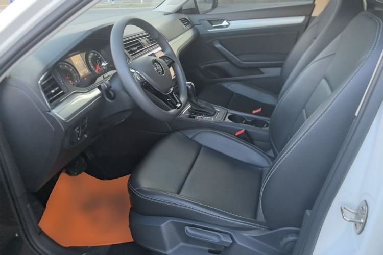 Used Volkswagen Lamando 2021 230TSI DSG Fashion Edition Left Front Seat