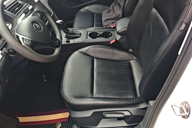 Used Volkswagen Lamando 2021 230TSI DSG Fashion Edition Left Front Seat