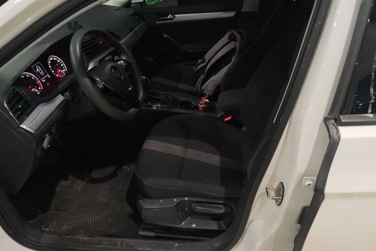 Used Volkswagen Lamando 2021 230TSI DSG Fashion Edition Left Front Seat
