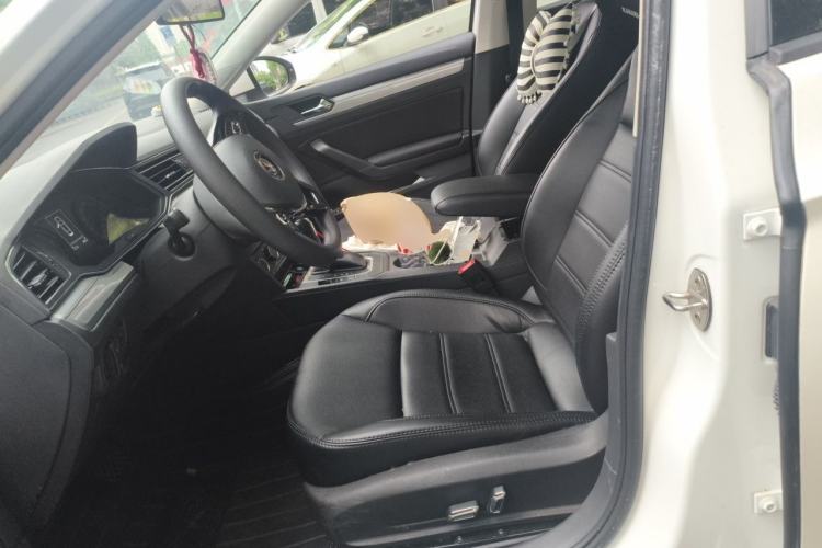 Used Volkswagen Lamando 2021 230TSI DSG Fashion Edition Left Front Seat
