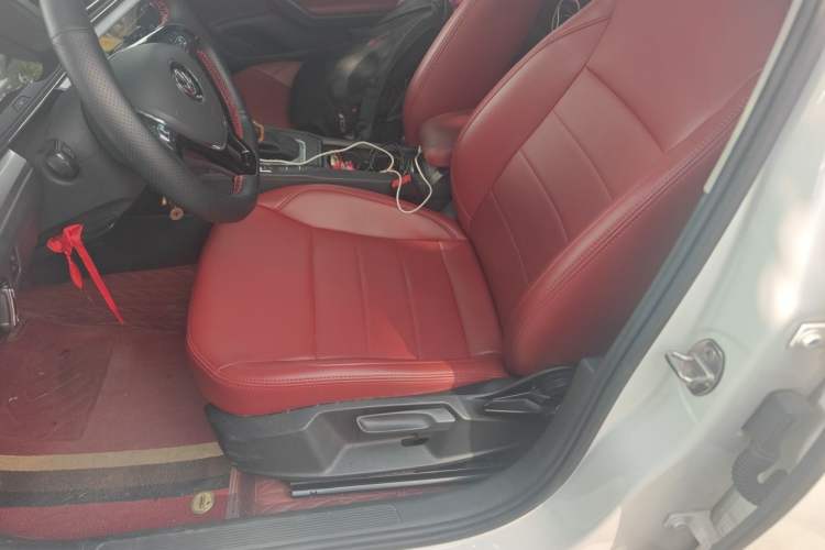 Used Volkswagen Lamando 2021 230TSI DSG Fashion Edition Left Front Seat