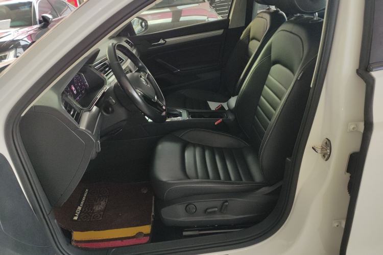 Used Volkswagen Lamando 2021 280TSI DSG Comfort Edition Left Front Seat