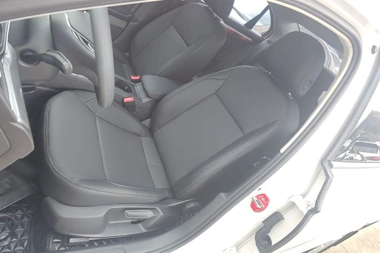 Used Volkswagen Lamando 2021 230TSI DSG Fashion Edition Left Front Seat