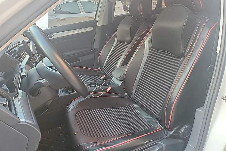 Used Volkswagen Lamando 2021 230TSI DSG Fashion Edition Left Front Seat