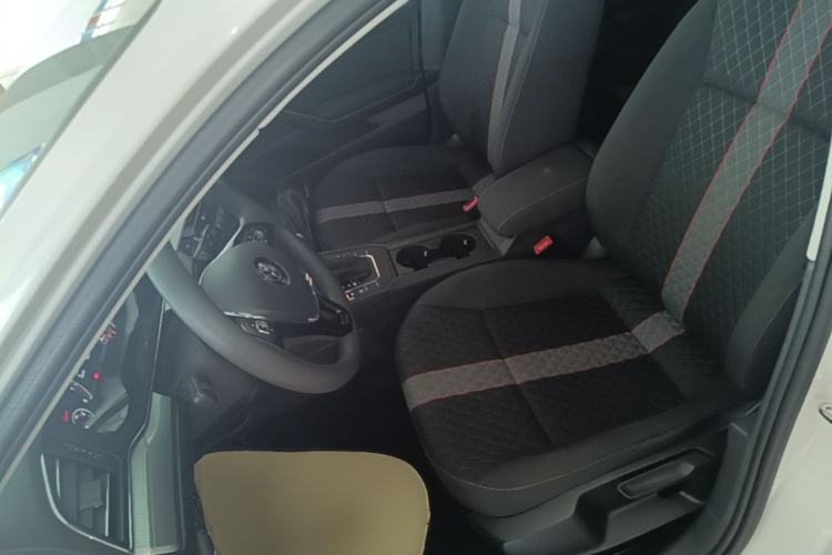 Used Volkswagen Lamando 2021 230TSI DSG Fashion Edition Left Front Seat