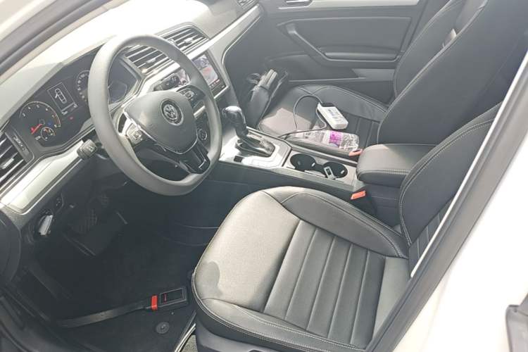 Used Volkswagen Lamando 2021 230TSI DSG Fashion Edition Left Front Seat