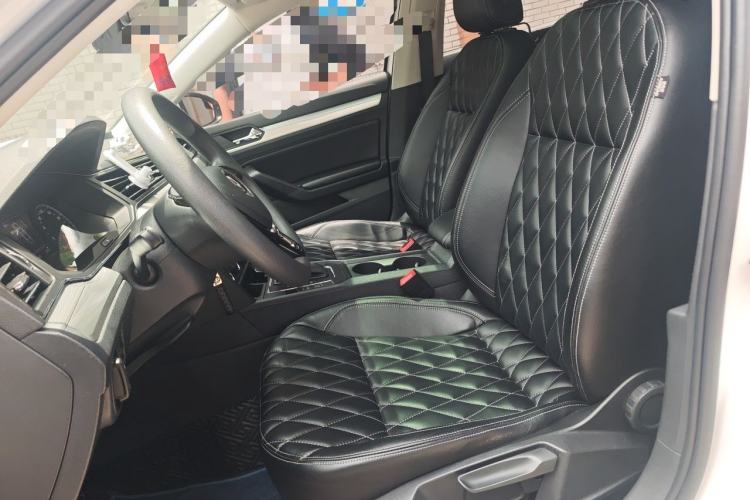 Used Volkswagen Lamando 2021 230TSI DSG Fashion Edition Left Front Seat