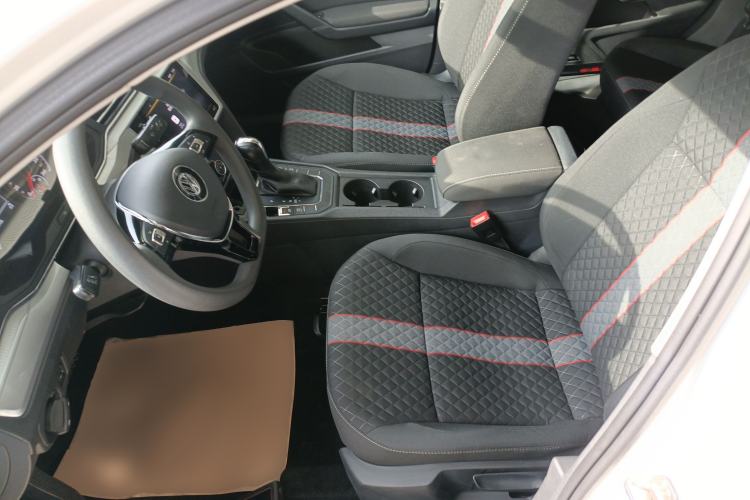 Used Volkswagen Lamando 2021 230TSI DSG Fashion Edition Left Front Seat
