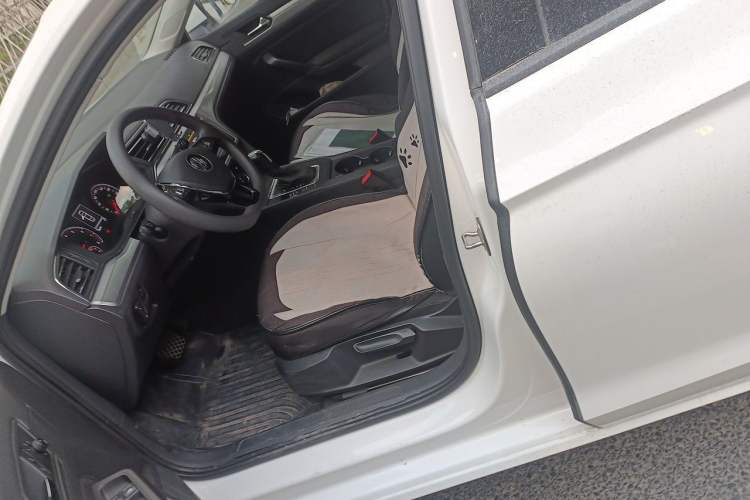 Used Volkswagen Lamando 2021 230TSI DSG Fashion Edition Left Front Seat