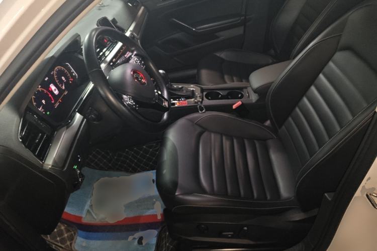 Used Volkswagen Lamando 2021 280TSI DSG Luxury Phantom Edition Left Front Seat
