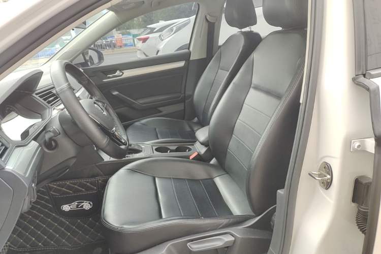 Used Volkswagen Lamando 2021 230TSI DSG Fashion Edition Left Front Seat