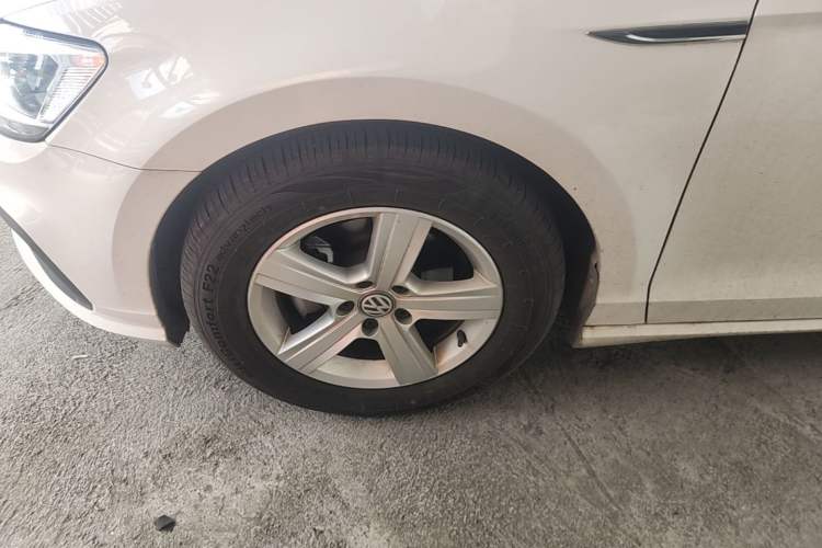 Used Volkswagen Lamando 2021 230TSI DSG Fashion Edition Left Front Wheel Hub