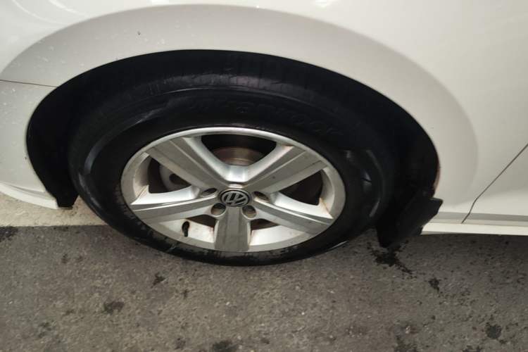 Used Volkswagen Lamando 2021 230TSI DSG Fashion Edition Left Front Wheel Hub