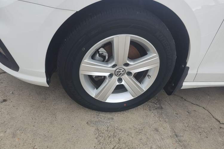 Used Volkswagen Lamando 2021 230TSI DSG Fashion Edition Left Front Wheel Hub