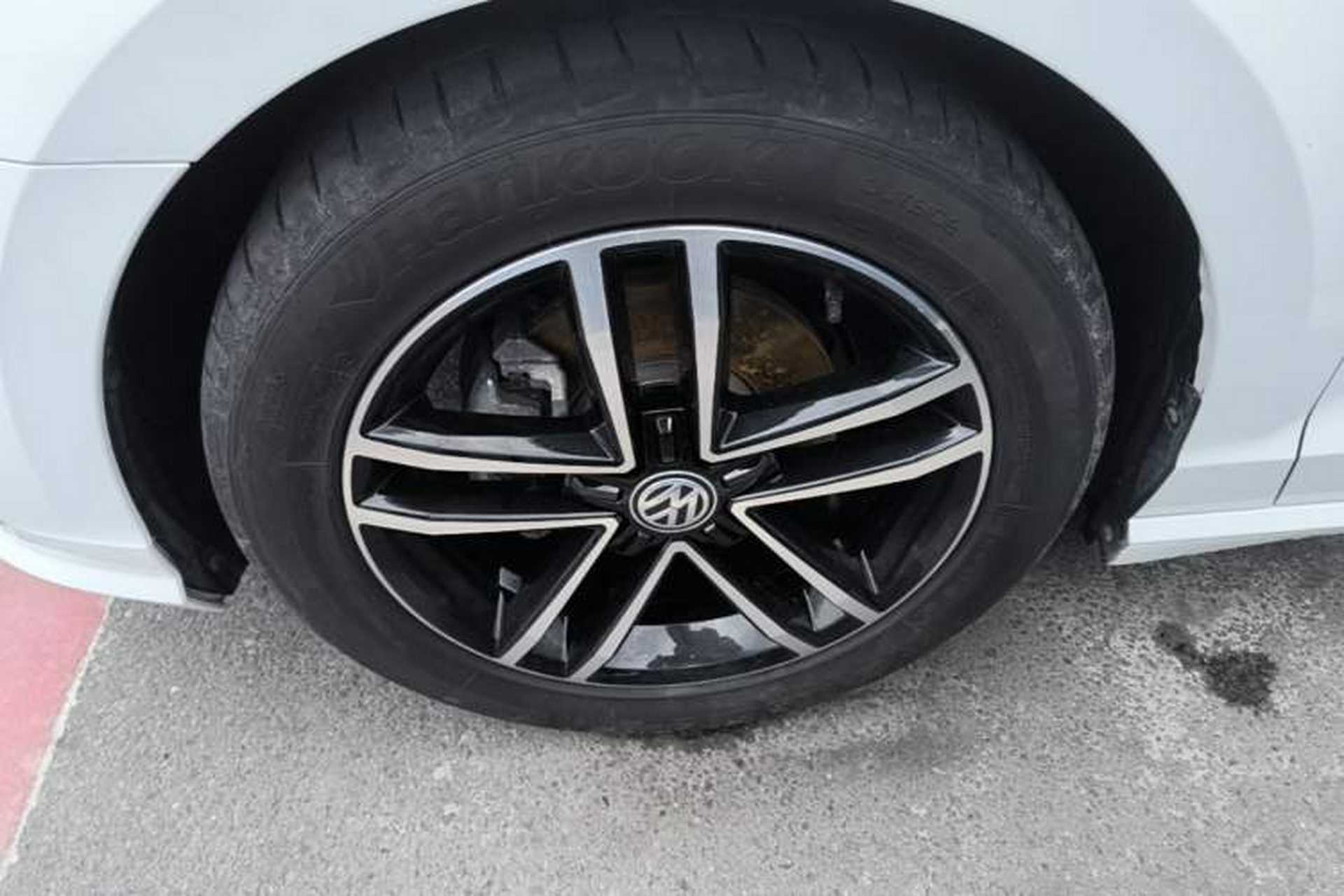 Used Volkswagen Lamando 2021 280TSI DSG Comfort Edition Left Front Wheel Hub