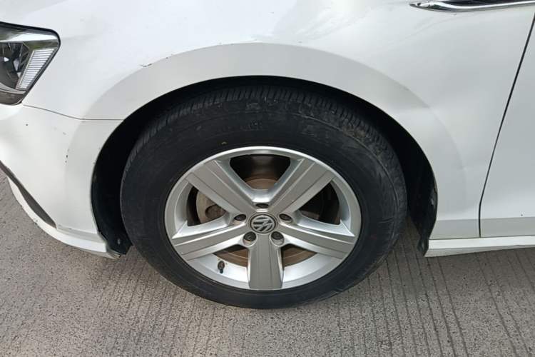 Used Volkswagen Lamando 2021 230TSI DSG Fashion Edition Left Front Wheel Hub