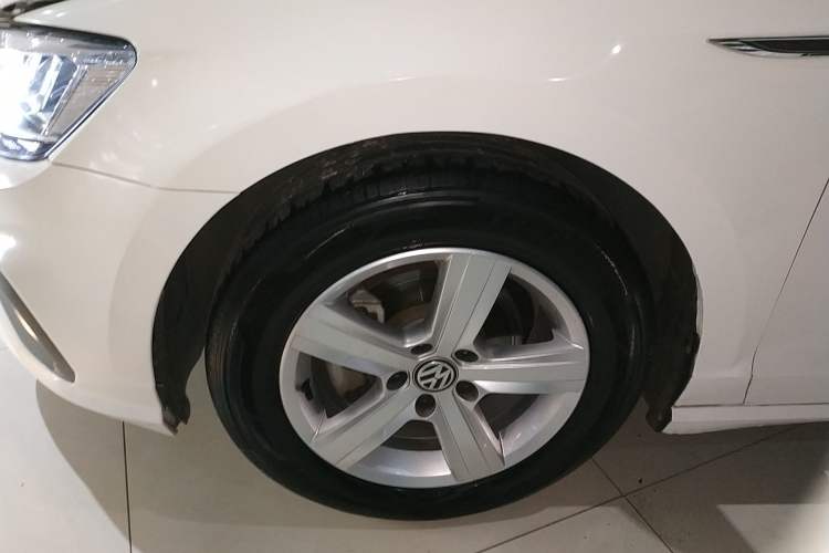 Used Volkswagen Lamando 2021 230TSI DSG Fashion Edition Left Front Wheel Hub