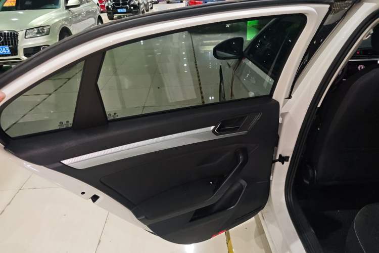 Used Volkswagen Lamando 2021 230TSI DSG Fashion Edition Left Rear Door Interior